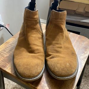 Men’s The Rail Chelsea Boots Size 13.5